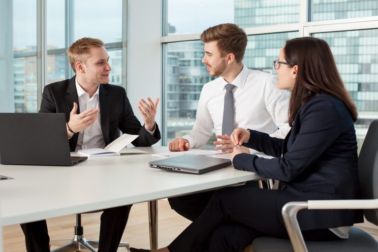 Firmenportraits in Düsseldorf – authentische Business-Portraits für eure Marke und Karriere.