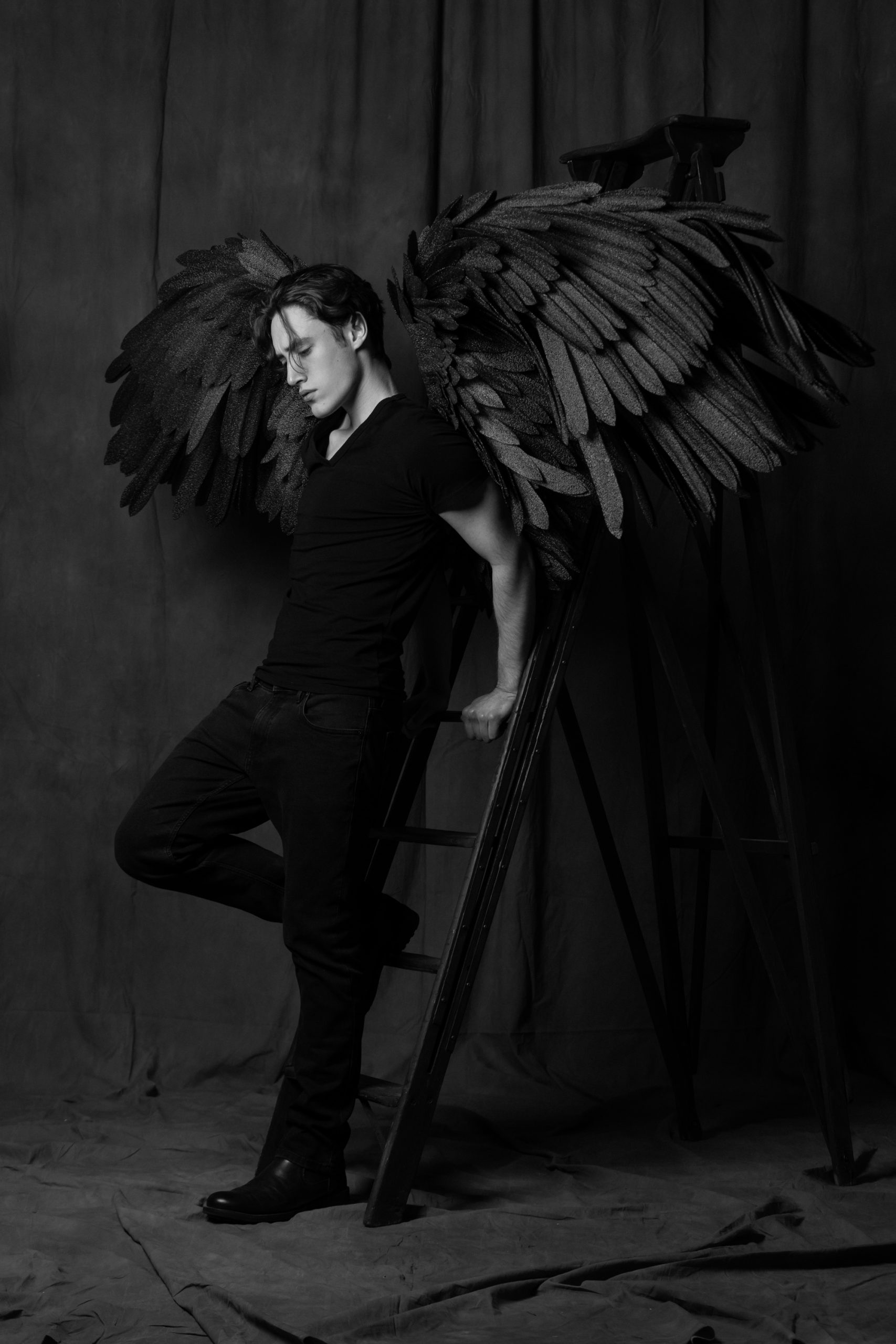 Angel & Demon Fotoshooting bei Christian Holthausen Photography in Düsseldorf